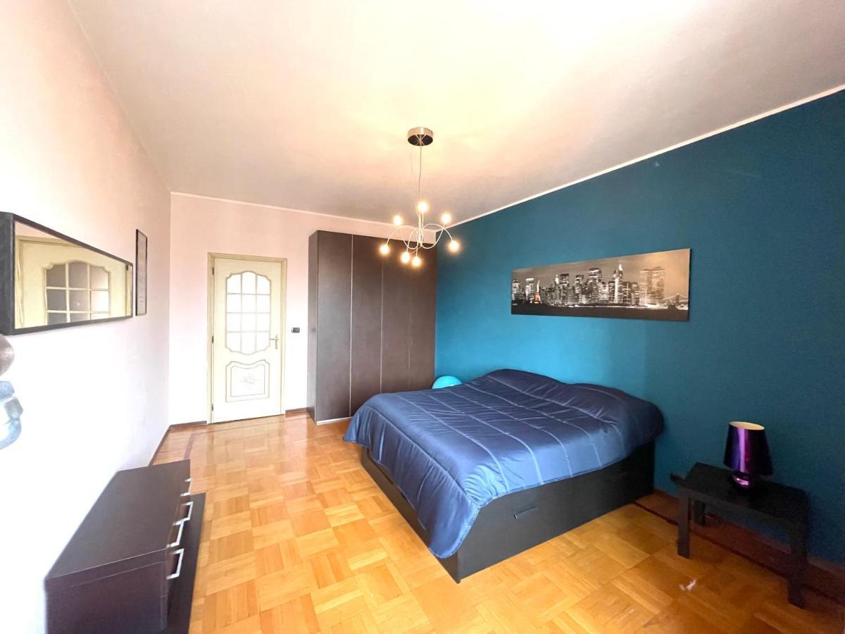 Feels Like Home Turin Bagian luar foto