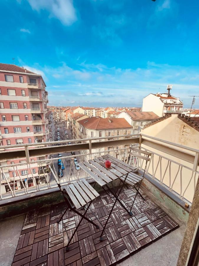 Feels Like Home Turin Bagian luar foto